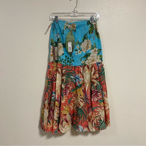 FARM Rio Skirt Women’s Size Small Multi color floral print Wrap Midi Skirt NWT - Picture 7 of 12